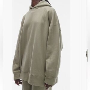 BNWT! Topshop Oversized Olive Hoodie size Medium